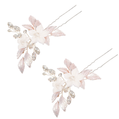 Blush beauty hair pins embellished with hand painted blush pink leaves, clear glass marquise crystals and pretty clay flowers on a sparkly silver finish. Size is approx 8cm long - code 7454 - € 35/stuk