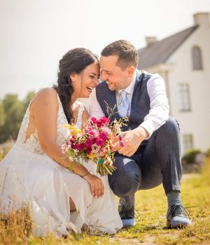Hi Lieve Figen,

Bedankt om mij zo te doen stralen op mijn mooie dag!
Je bent een topvrouw!🥰

Lieve groetjes
Elien